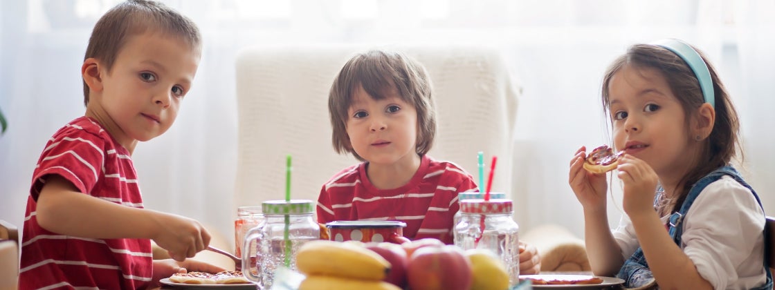Cocina para niños: prepara snacks saludables con ellos
